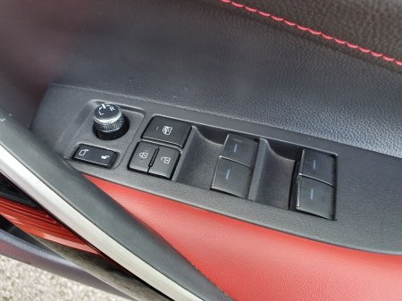 2018 Toyota Corolla - photo 12
