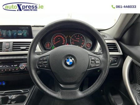 2017 BMW 3-Series - photo 23
