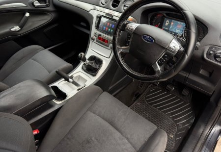 2008 Ford S-Max - photo 2