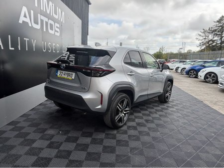 2021 Toyota Yaris Cross - photo 2
