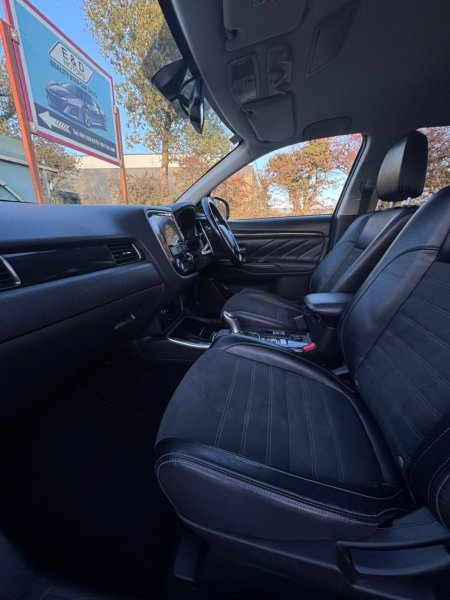 2018 Mitsubishi Outlander - photo 19