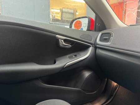 2018 Volvo V40 - photo 11