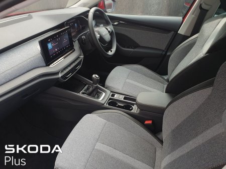 2025 Skoda Octavia - photo 4