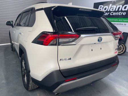 2022 Toyota RAV4 - photo 5