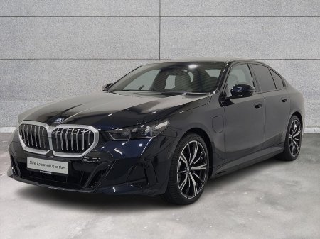 2026 BMW 5-Series - photo 26