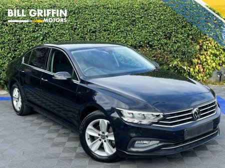2022 Volkswagen Passat SE NAV 2.0 TDI // APPLE CARPLAY/ANDROID AUTO // SERVICE HISTORY // 17" ALLOYS