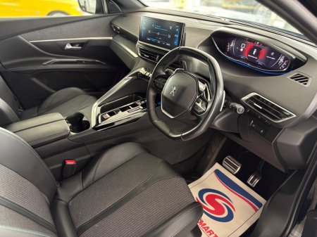 2023 Peugeot 5008 - photo 10