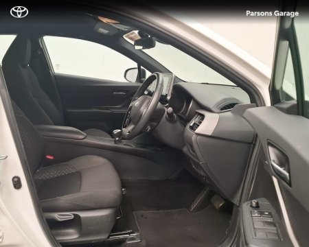 2023 Toyota C-HR - photo 8