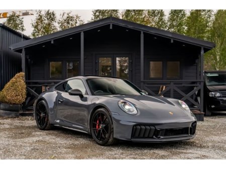2025 Porsche 911 4 GTS **DEPOSIT TAKEN**