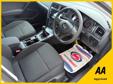2018 Volkswagen Golf - photo 2
