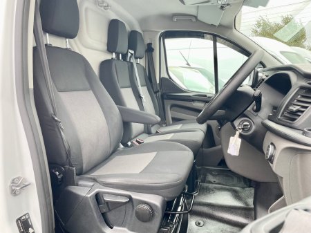 2023 Ford Transit Custom - photo 10