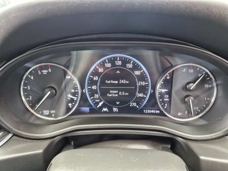 2022 Opel Insignia - photo 27