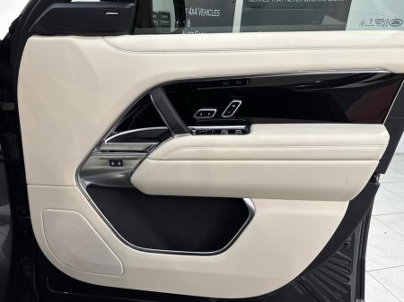 2026 Land Rover Range Rover - photo 29