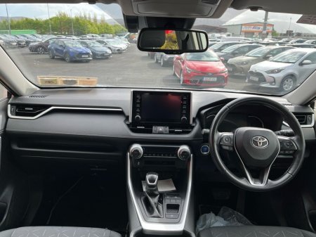 2020 Toyota RAV4 - photo 8