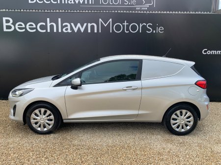 2022 Ford Fiesta - photo 7