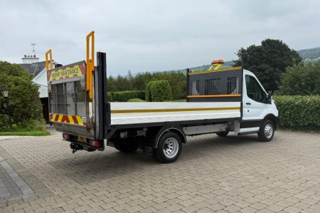 2021 Ford Transit - photo 3