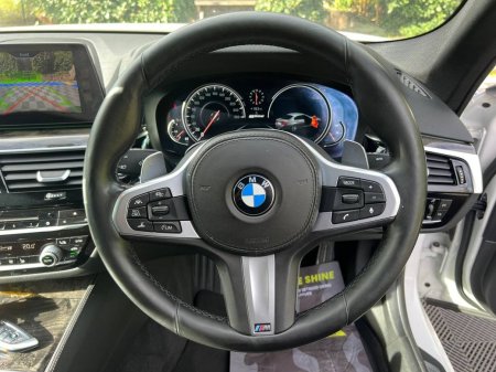2017 BMW 5-Series - photo 4