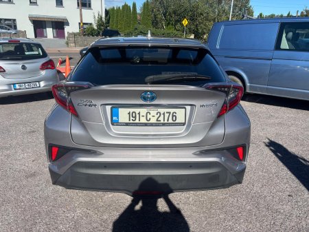 2019 Toyota C-HR - photo 2