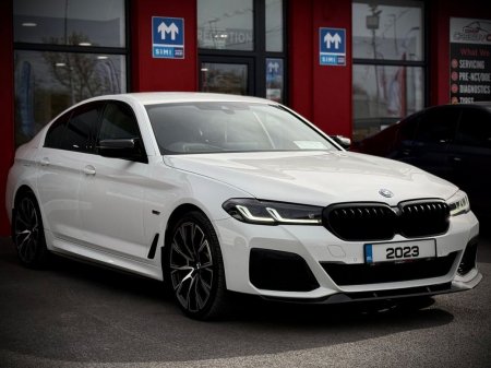 2023 BMW 5-Series - photo 4