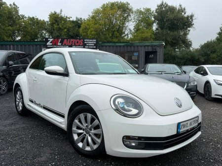 2012 Volkswagen Beetle - photo 2