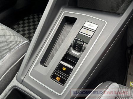 2021 Volkswagen Golf - photo 21