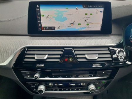 2019 BMW 5-Series - photo 8