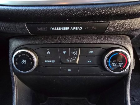 2020 Ford Fiesta - photo 14