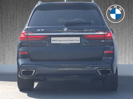 2020 BMW X7 - photo 15