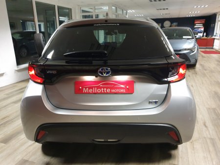 2021 Toyota Yaris - photo 5