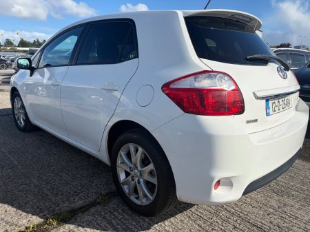 2012 Toyota Auris - photo 4