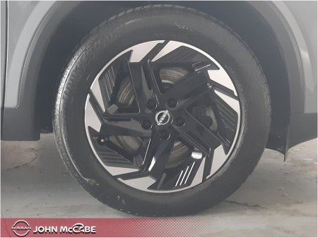 2025 Nissan Qashqai - photo 32