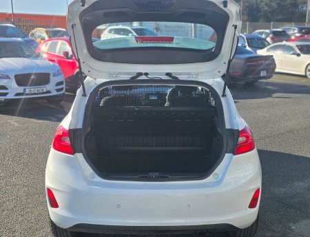 2020 Ford Fiesta - photo 16