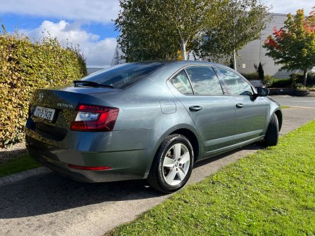2017 Skoda Octavia - photo 14