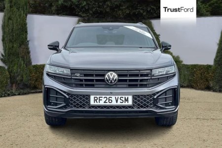 2026 Volkswagen Touareg - photo 6