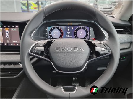 2027 Skoda Octavia - photo 18