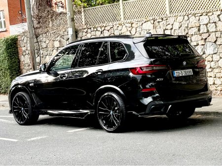 2022 BMW X5 - photo 5