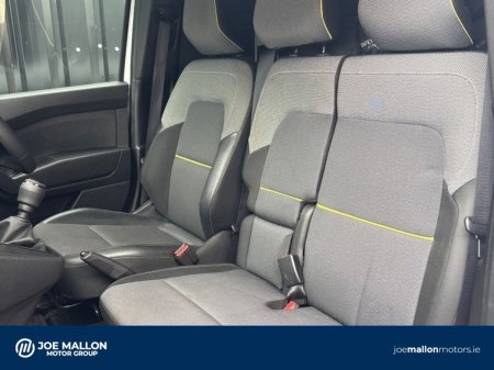 2024 Renault Kangoo - photo 11