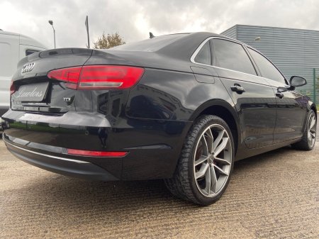 2017 Audi A4 - photo 5