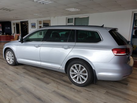 2018 Volkswagen Passat - photo 5