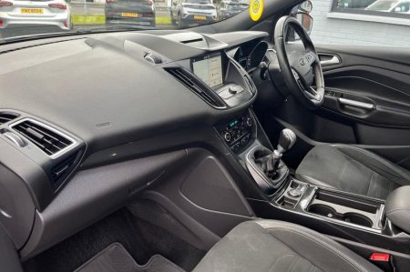 2017 Ford Kuga - photo 18