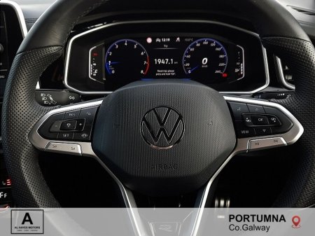 2025 Volkswagen T-Roc - photo 10