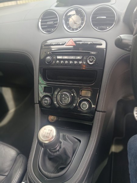 2011 Peugeot RCZ - photo 10