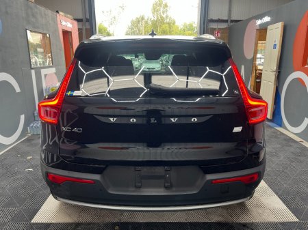 2022 Volvo XC40 - photo 4