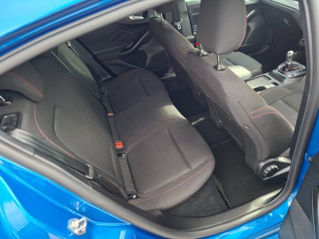 2022 Ford Focus - photo 14