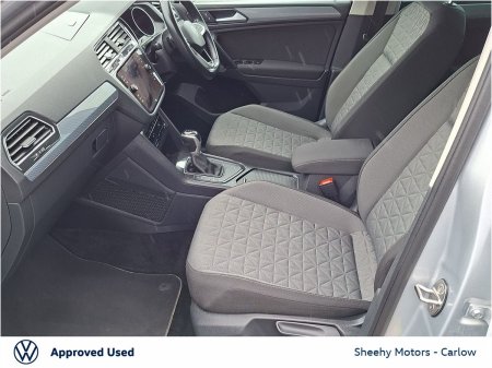 2021 Volkswagen Tiguan - photo 4