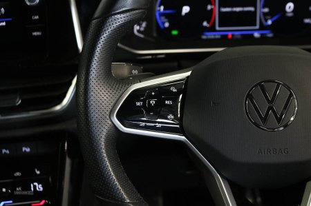 2023 Volkswagen T-Roc - photo 17