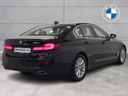 2023 BMW 5-Series - photo 24