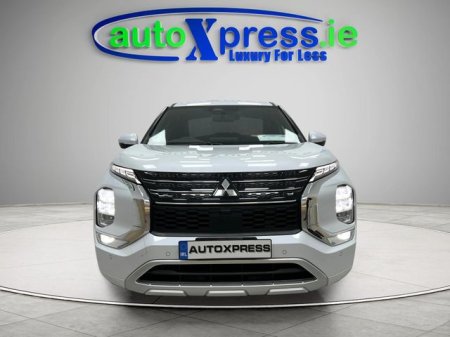 2023 Mitsubishi Outlander - photo 3