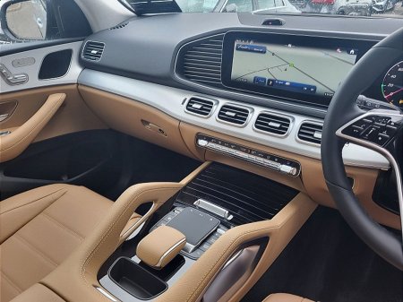 2027 Mercedes-Benz GLE - photo 16