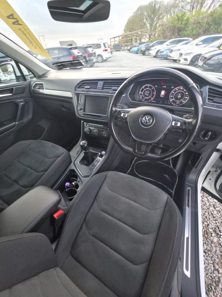 2017 Volkswagen Tiguan - photo 9